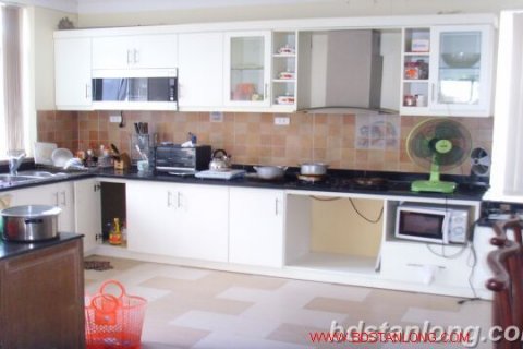 4 bedrooms House in Tay Ho, Ha Noi, No. 8035 7