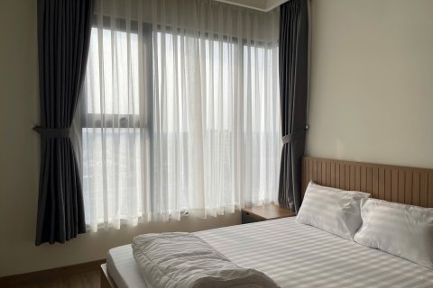 Кондоминиум с 2 спальнями в Midori Park The Glory в Тхузаумот, № 25335 8