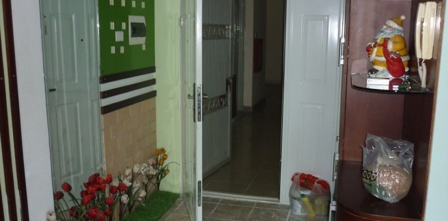 Квартира с 3 спальнями в Намтыльем, Ханой , № 7550