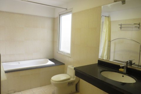 1 bedroom Apartment in Hai Ba Trung, Ha Noi, No. 5996 7