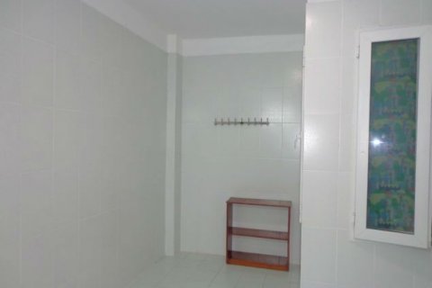 1 bedroom Apartment in Tay Ho, Ha Noi,  No. 5995 9