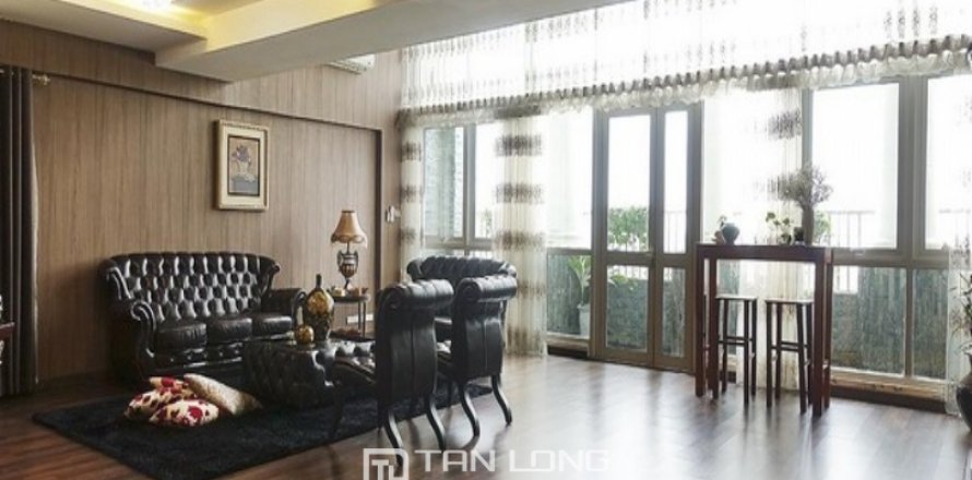 4 bedrooms Apartment in Tay Ho, Ha Noi,  No. 2589