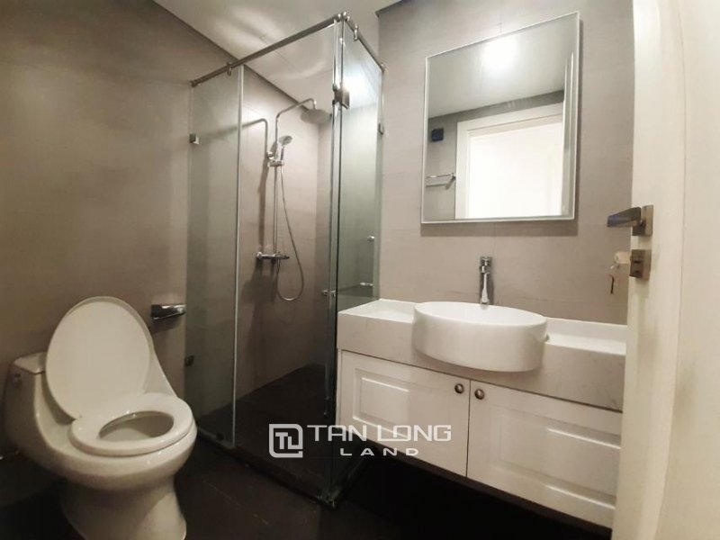 3 bedrooms Apartment in Tay Ho, Ha Noi, Vietnam No. 2586