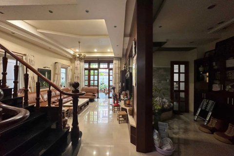 200m2 Villa in Binh Chanh, Ho Chi Minh, No. 17231 5