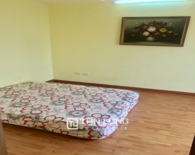 Квартира с 3 спальнями в Каузяй, Ханой, Вьетнам № 3598