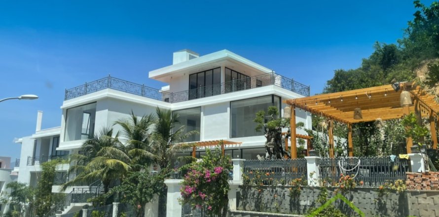 6 bedrooms Villa in Nha Trang, No. 28259