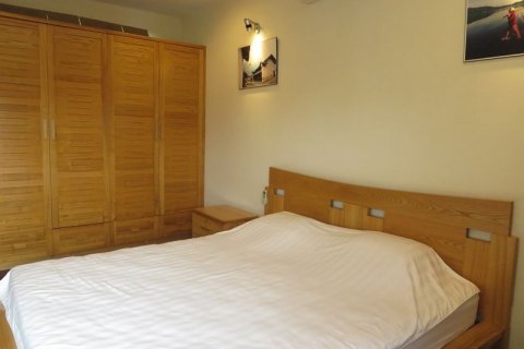 2 bedrooms Apartment in Ba Dinh, Ha Noi, No. 3433 8