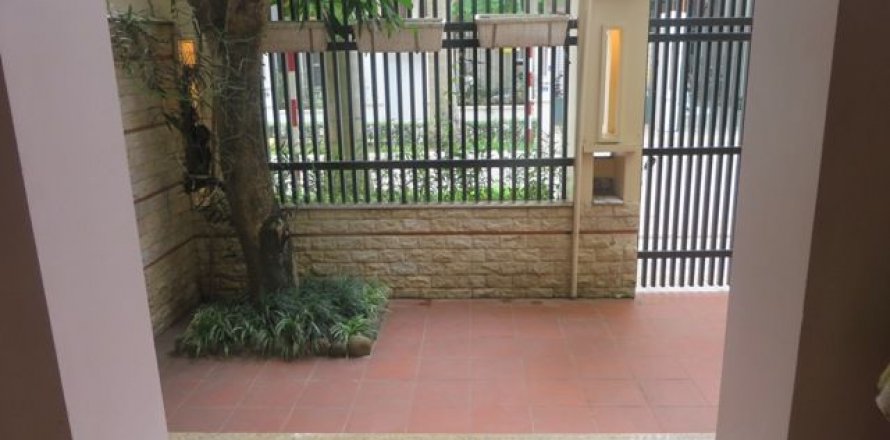 4 bedrooms Villa in Tay Ho, Ha Noi, No. 1905