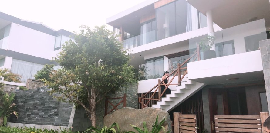5 bedrooms Villa in Nha Trang, No. 28714