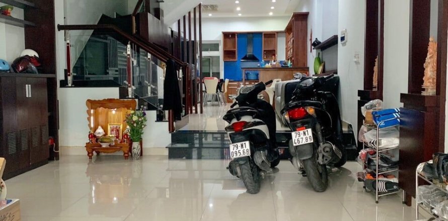 Studio House in Nha Trang, No. 28711