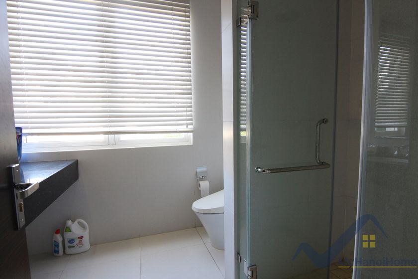 4 bedrooms Villa in Long Bien, Ha Noi, Vietnam No. 19656