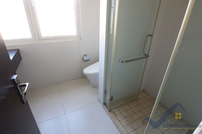 4 bedrooms Villa in Long Bien, Ha Noi, Vietnam No. 19656