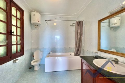 4 bedrooms Villa in Tay Ho, Ha Noi, No. 20307 15