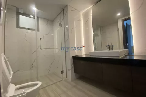 Квартира с 2 спальнями в Тхудык, Хошимин , № 12685 19