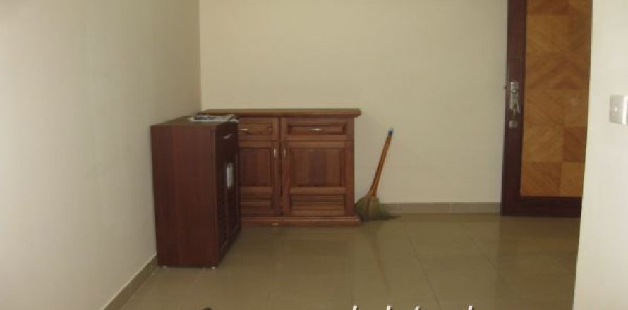 Квартира с 4 спальнями в Тэйхо, Ханой , № 7696