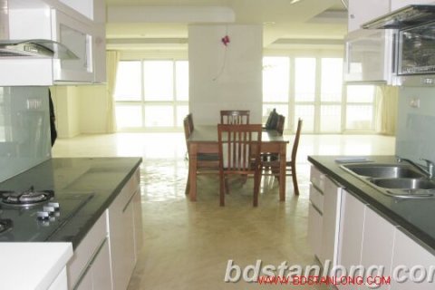 3 bedrooms Apartment in Tay Ho, Ha Noi,  No. 7699 3