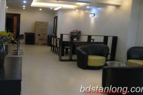 3 bedrooms Apartment in Tay Ho, Ha Noi, No. 7697 3