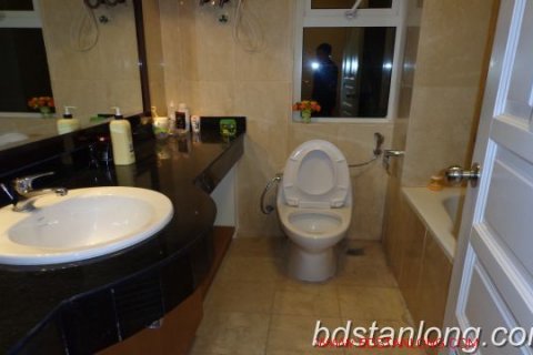 Квартира с 3 спальнями в Тэйхо, Ханой ,  № 7694 11