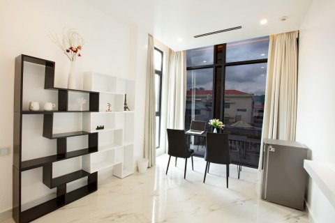 2 bedrooms Apartment in District 1, Ho Chi Minh,  No. 18525 2