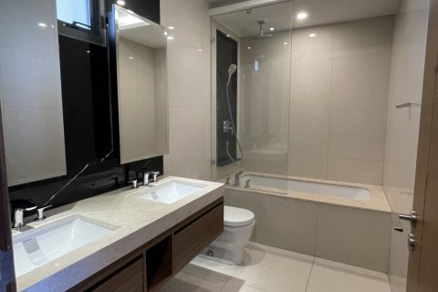 Кондоминиум с 3 спальнями в Тхудык, Хошимин , № 25490 14
