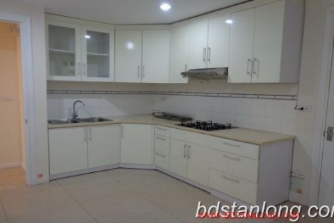 Квартира с 3 спальнями в Тэйхо, Ханой , № 7820 5