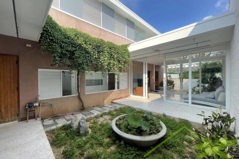 3 bedrooms Villa in Nha Trang, No. 28242