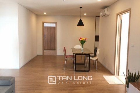 3 bedrooms Apartment in Long Bien, Ha Noi, No. 3764 6