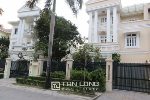 4 bedrooms Villa in Tay Ho, Ha Noi, No. 3760
