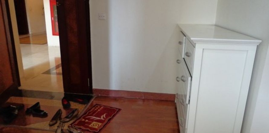 Квартира с 3 спальнями в Тэйхо, Ханой ,  № 5838