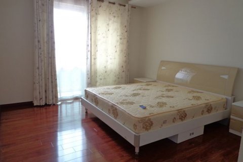 Квартира с 3 спальнями в Тэйхо, Ханой ,  № 5838 11