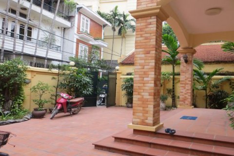 5 bedrooms Villa in Tay Ho, Ha Noi, No. 20170 2