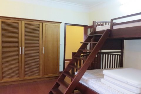 5 bedrooms Villa in Tay Ho, Ha Noi, No. 20170 23