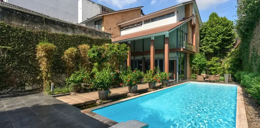 4 bedrooms Villa in Binh Thanh, Ho Chi Minh, No. 26997