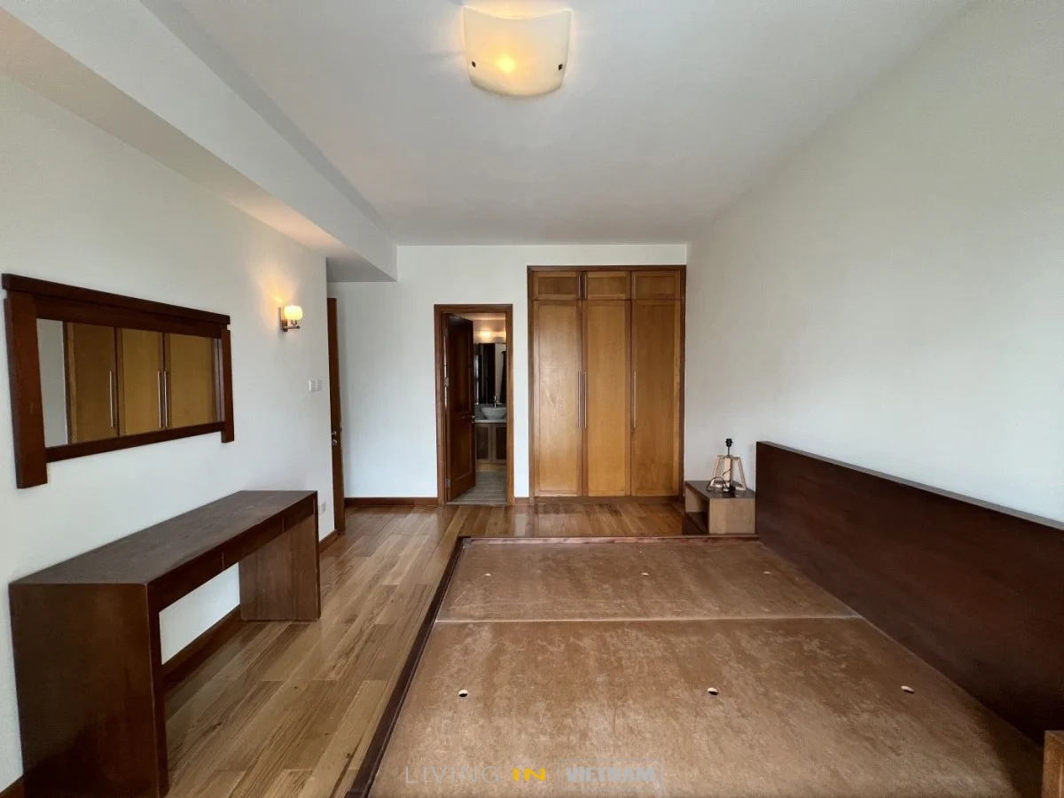 4 bedrooms Apartment in Thu Duc, Ho Chi Minh, Vietnam No. 26972