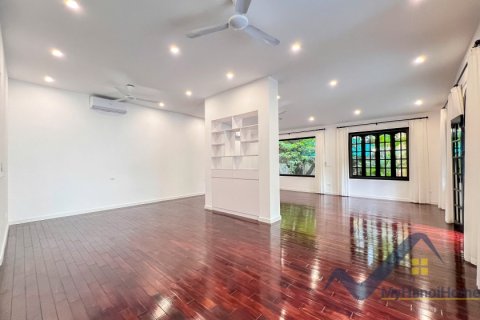 4 bedrooms Villa in Tay Ho, Ha Noi, No. 20208 5