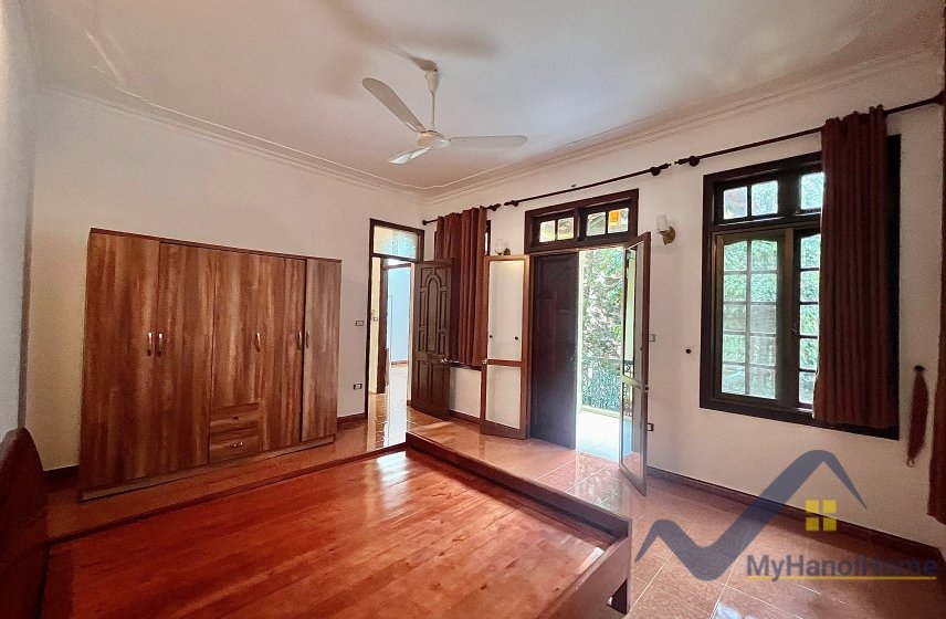 4 bedrooms Villa in Tay Ho, Ha Noi, Vietnam No. 26508