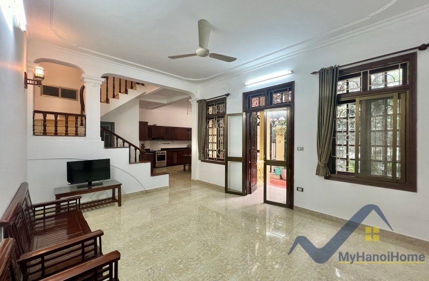 4 bedrooms Villa in Tay Ho, Ha Noi, Vietnam No. 26508