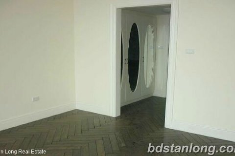 Квартира с 4 спальнями в Намтыльем, Ханой , № 8549 6