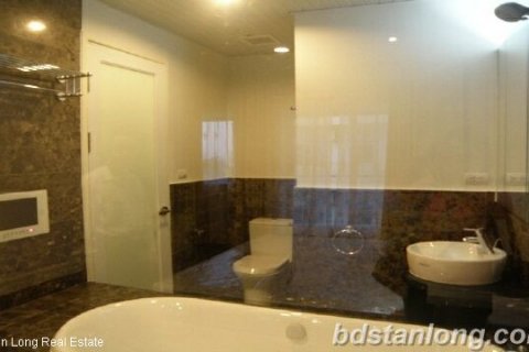 Квартира с 2 спальнями в Тэйхо, Ханой , № 8414 4