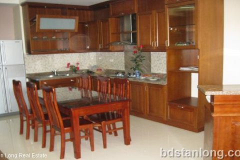 3 bedrooms Apartment in Tay Ho, Ha Noi,  No. 8417 7