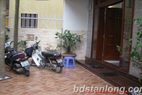 4 bedrooms House in Tay Ho, Ha Noi, No. 8709 3