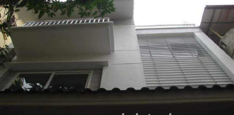 4 bedrooms House in Tay Ho, Ha Noi, No. 8709