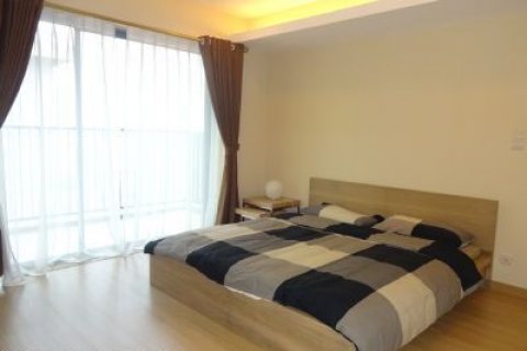 3 bedrooms Apartment in Dong Da, Ha Noi, No. 8535 9