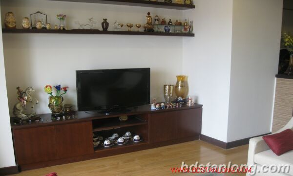 3 bedrooms Apartment in Ba Dinh, Ha Noi, Vietnam No. 8539