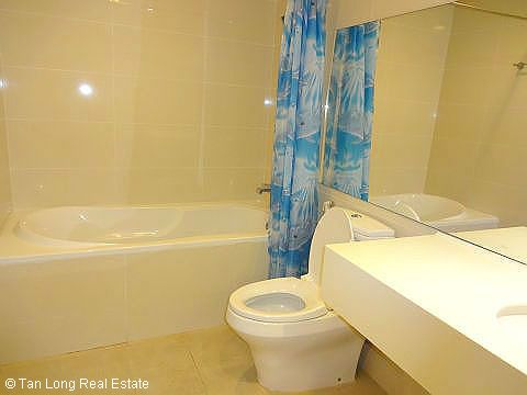 2 bedrooms Apartment in Dong Da, Ha Noi, Vietnam No. 8540