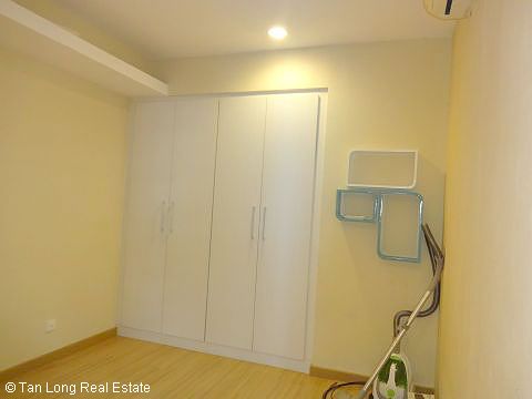 2 bedrooms Apartment in Dong Da, Ha Noi, Vietnam No. 8540