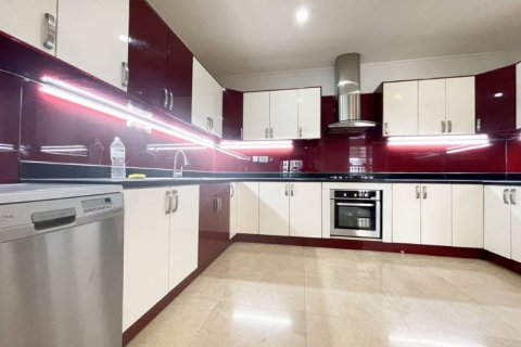4 bedrooms Apartment in Tay Ho, Ha Noi, No. 2146 12