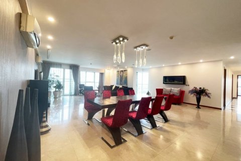4 bedrooms Apartment in Tay Ho, Ha Noi, No. 2146 7