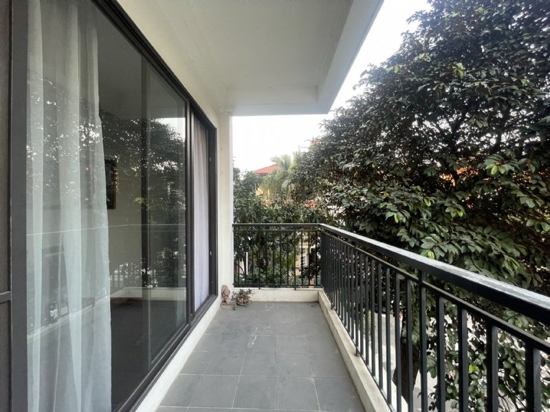 3 bedrooms Apartment in Tay Ho, Ha Noi, Vietnam No. 2092