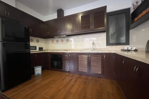 3 bedrooms Apartment in Tay Ho, Ha Noi,  No. 2092 7